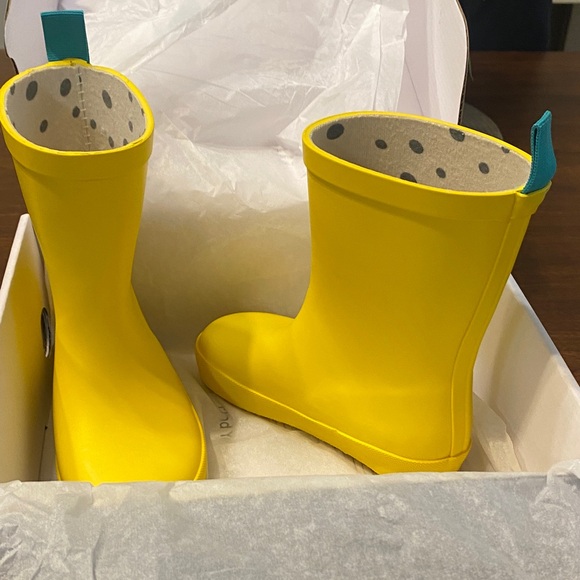 Ten Little Toddler Rain Boots Bright Yellow Rain Boots SZ 9 - Picture 2 of 9